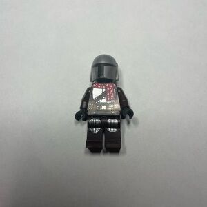 Lego Star Wars Minifigures - The Mandalorian Red Christmas Scarf 75307 SW1170